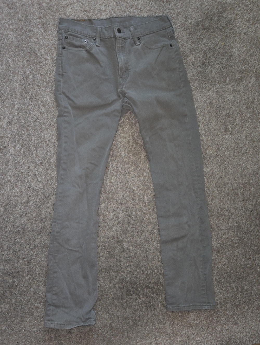 Levi's Men's Slim Straight Gray Jeans